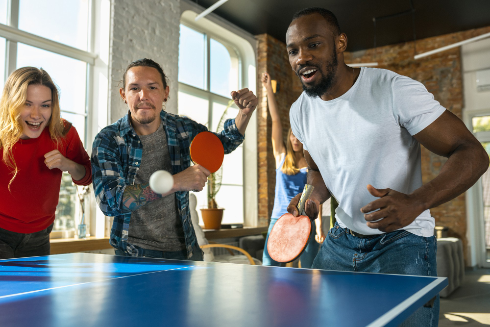 Mais do que um jogo: benefícios do ping pong para a saúde física e mental