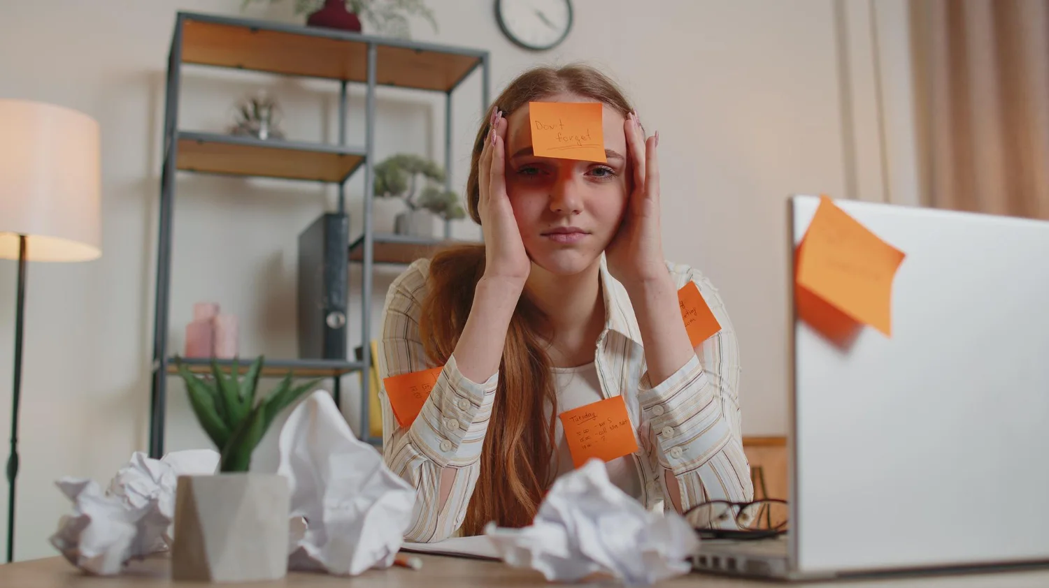 Como a atividade física ajuda a combater o estresse e aliviar a ansiedade com o tênis de mesa